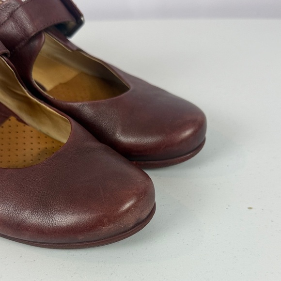 Ecco Women's Burgundy Leather Mary Jane Clogs Size 39 - Picture 4 of 11